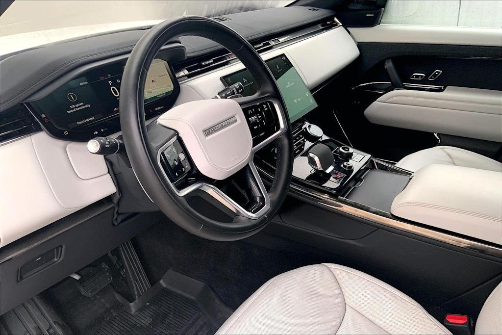 Thumbnail: 2023 Land Rover Range Rover Sport - 2