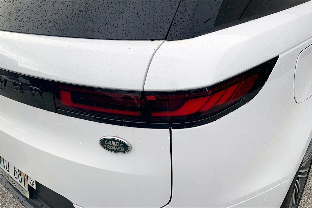 Thumbnail: 2023 Land Rover Range Rover Sport - 30