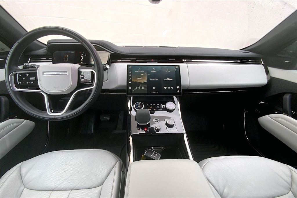 Thumbnail: 2023 Land Rover Range Rover Sport - 10