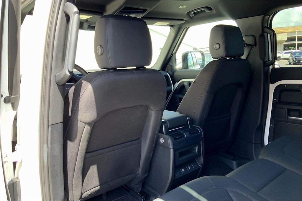 Thumbnail: 2025 Land Rover Defender - 12