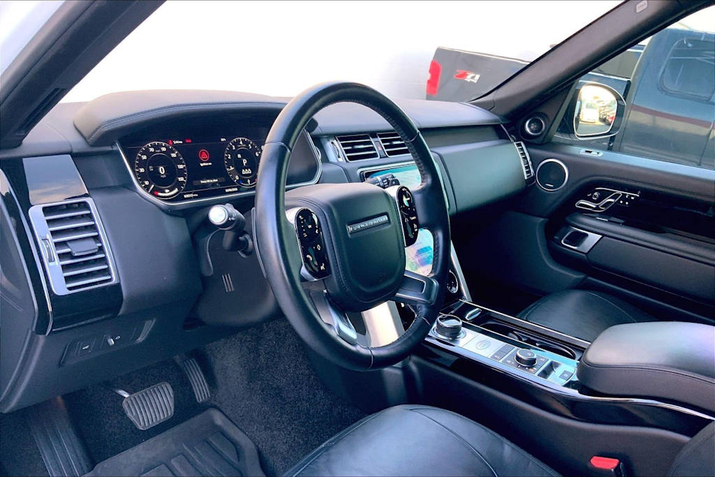 Thumbnail: 2021 Land Rover Range Rover - 2