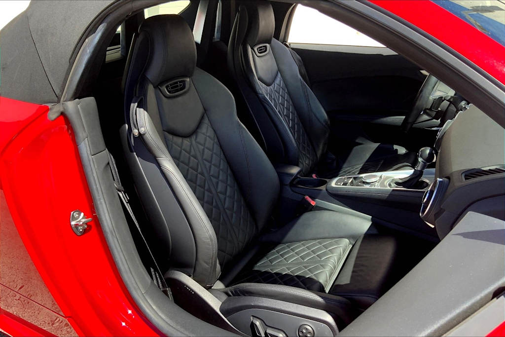 Thumbnail: 2016 Audi TT - 12