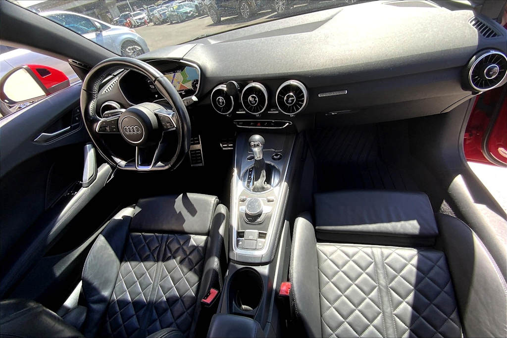 Thumbnail: 2016 Audi TT - 10