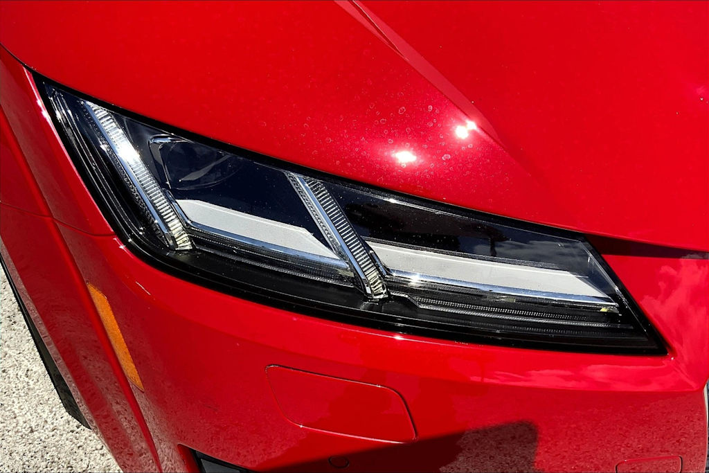 Thumbnail: 2016 Audi TT - 29