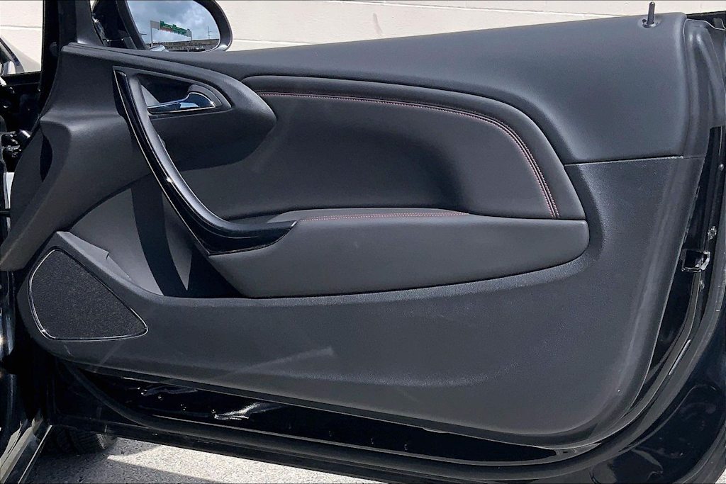 Thumbnail: 2018 Buick Cascada - 28