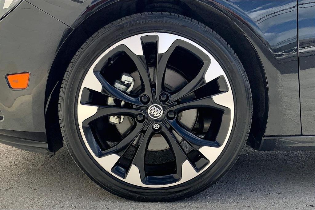 Thumbnail: 2018 Buick Cascada - 8