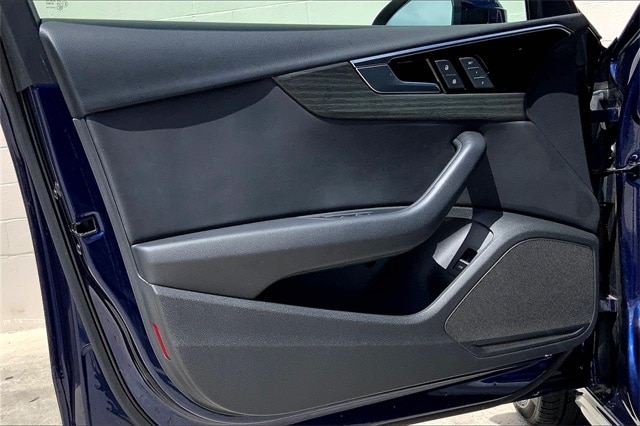 2022 Audi A4  28