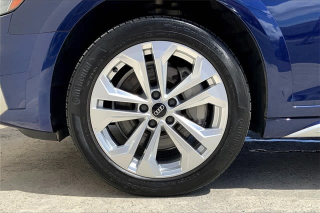 2022 Audi A4  8
