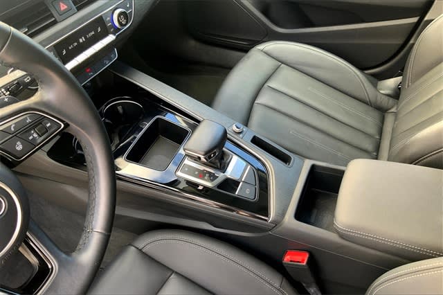 2022 Audi A4  16