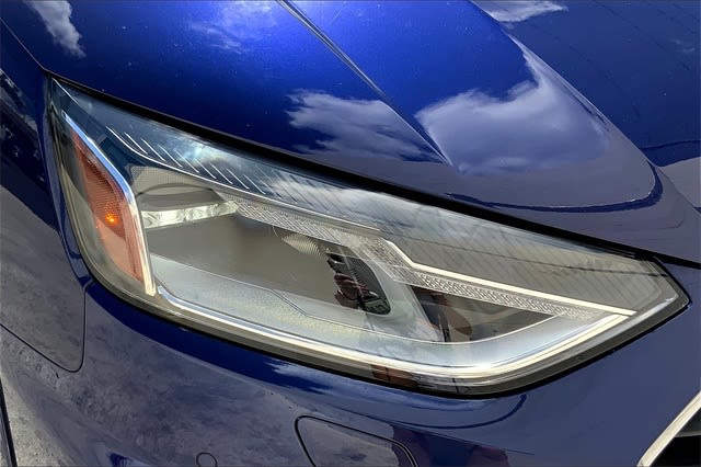 2022 Audi A4  31