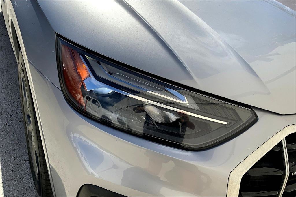 Thumbnail: 2022 Audi Q5 - 31