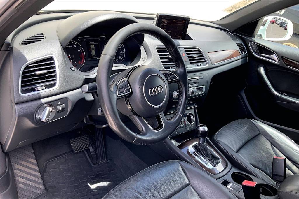 Thumbnail: 2016 Audi Q3 - 2