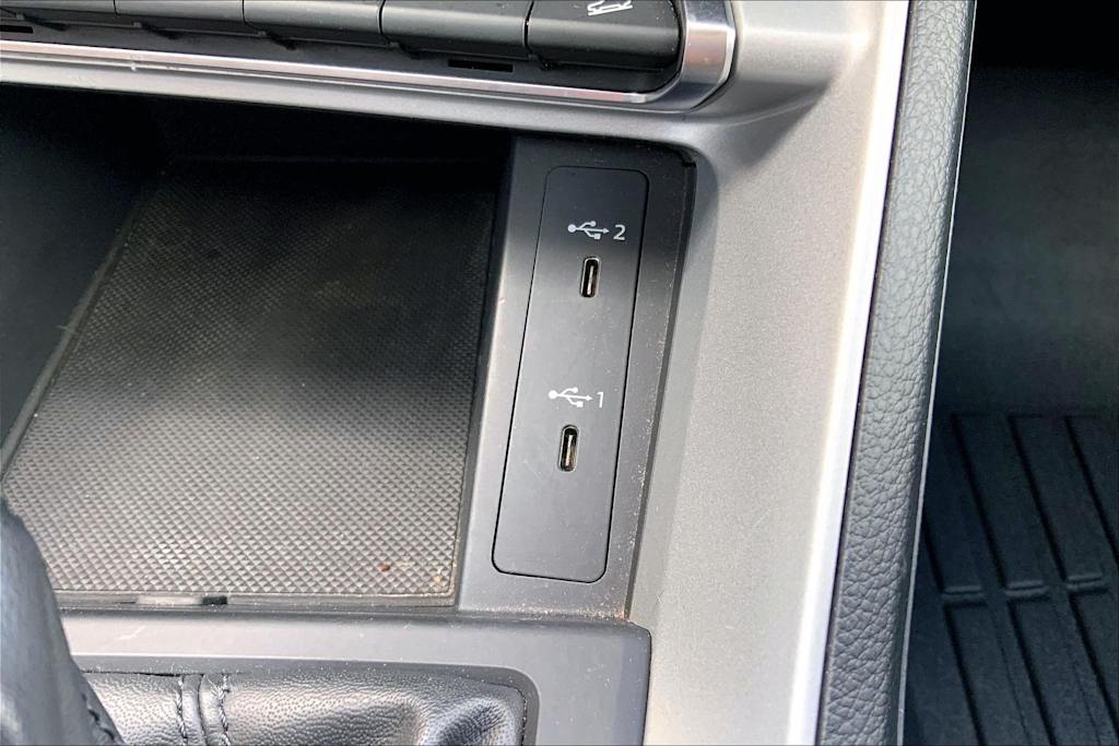 Thumbnail: 2023 Audi Q3 - 34