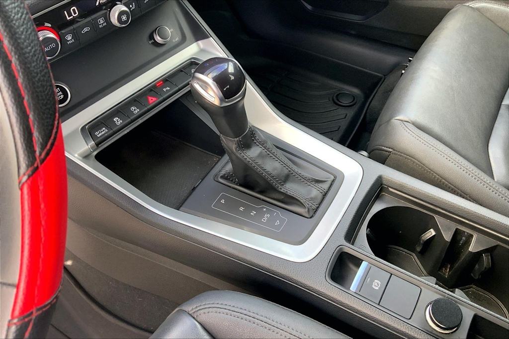 Thumbnail: 2023 Audi Q3 - 17