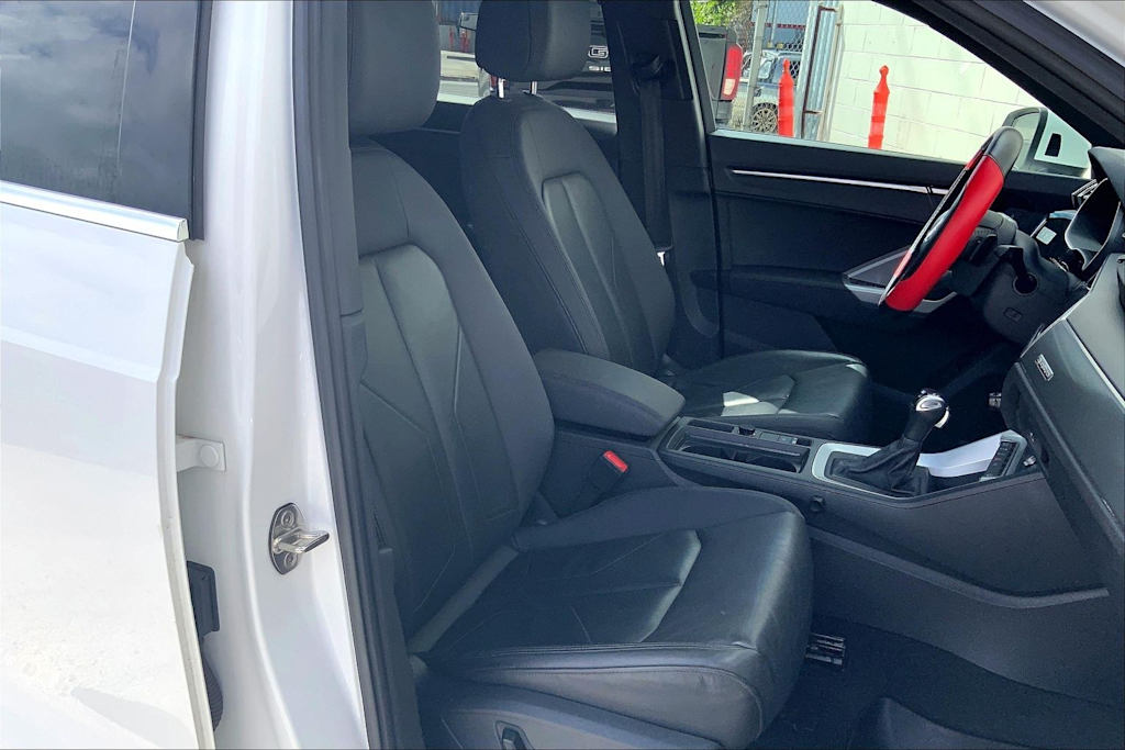 Thumbnail: 2023 Audi Q3 - 12