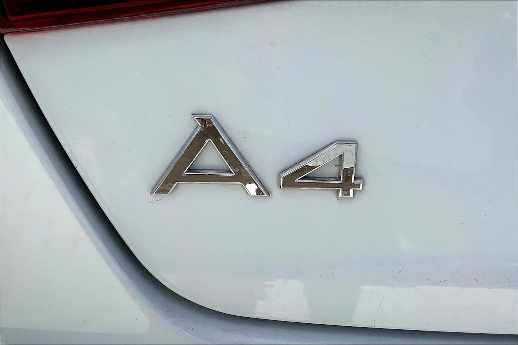 Thumbnail: 2018 Audi A4 - 6