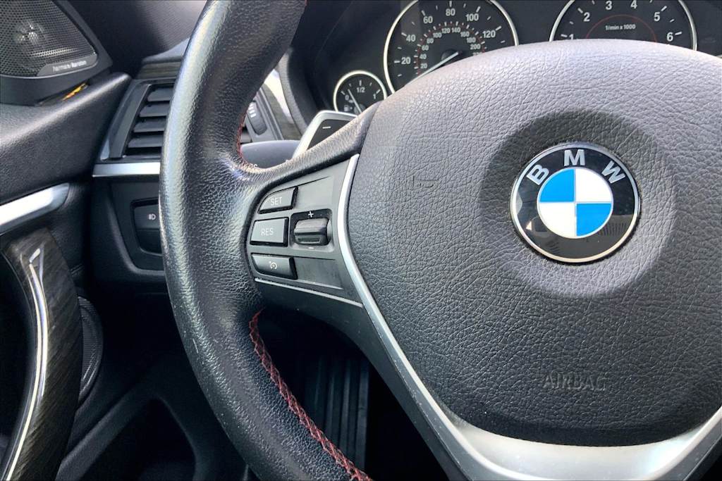 Thumbnail: 2016 BMW 4 Series - 24