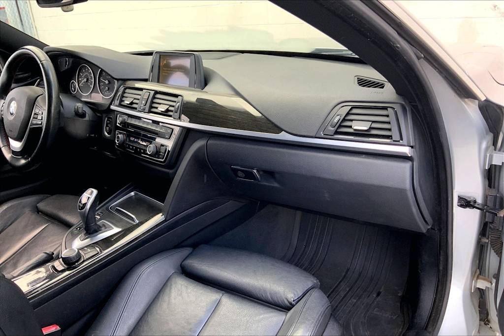 Thumbnail: 2016 BMW 4 Series - 14