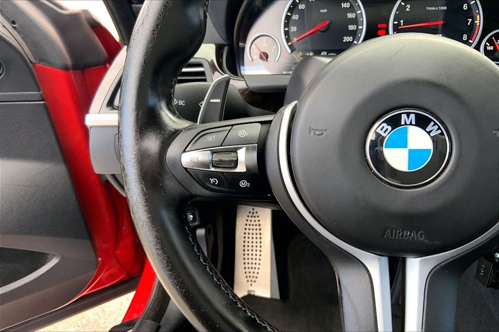 Thumbnail: 2013 BMW M6 - 24