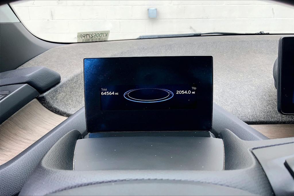 Thumbnail: 2019 BMW i3 - 16