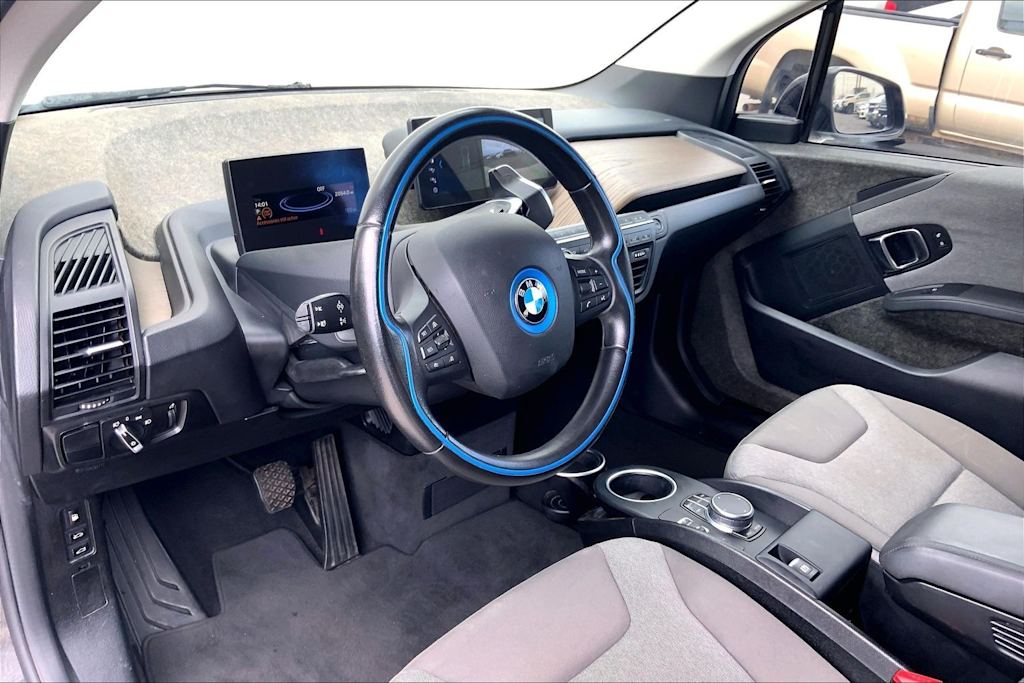 Thumbnail: 2019 BMW i3 - 2
