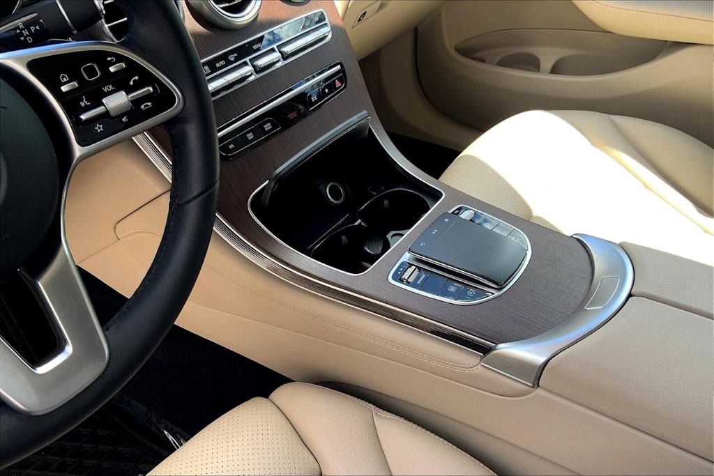 Thumbnail: 2020 Mercedes-Benz GLC - 16