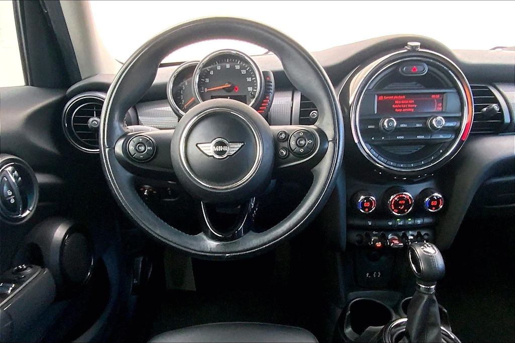 Thumbnail: 2015 MINI Cooper - 14