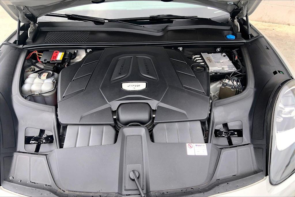 Thumbnail: 2021 Porsche Cayenne - 9
