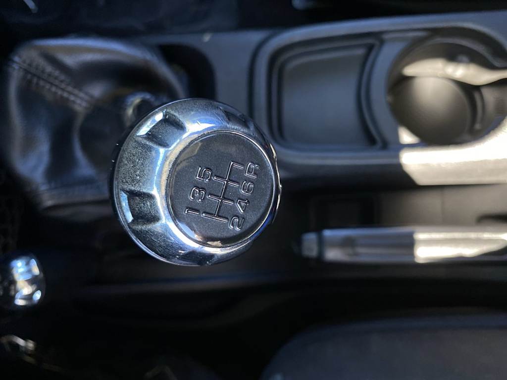 Thumbnail: 2015 Jeep Wrangler - 22