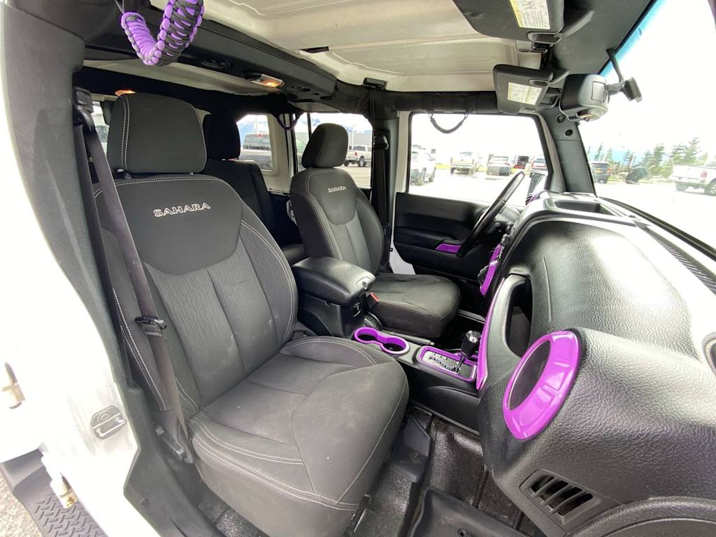Thumbnail: 2018 Jeep Wrangler - 23