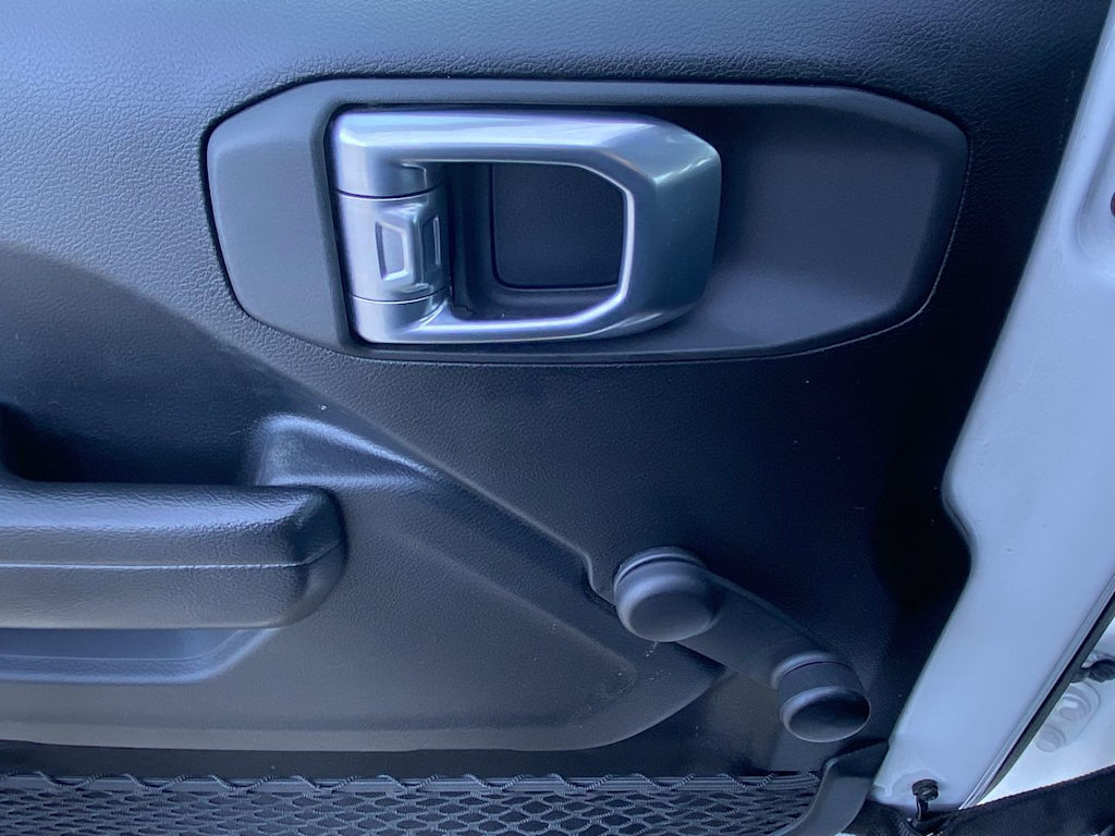 Thumbnail: 2021 Jeep Wrangler - 19