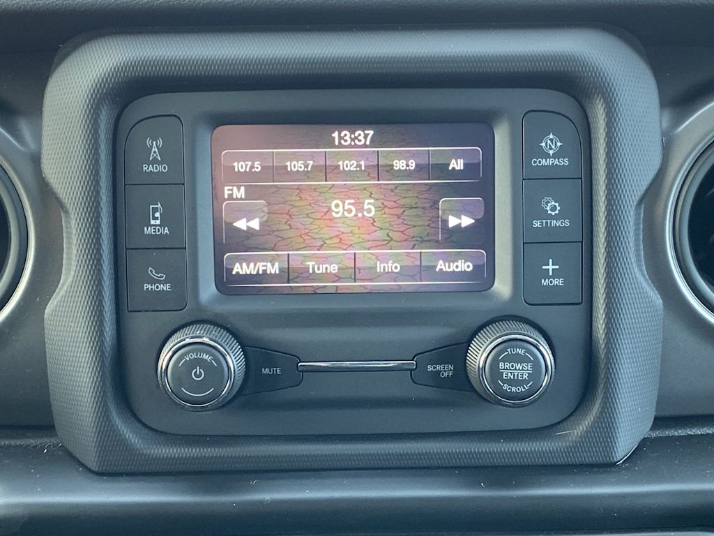 Thumbnail: 2021 Jeep Wrangler - 11