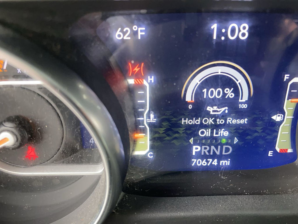 Thumbnail: 2021 Jeep Wrangler - 13