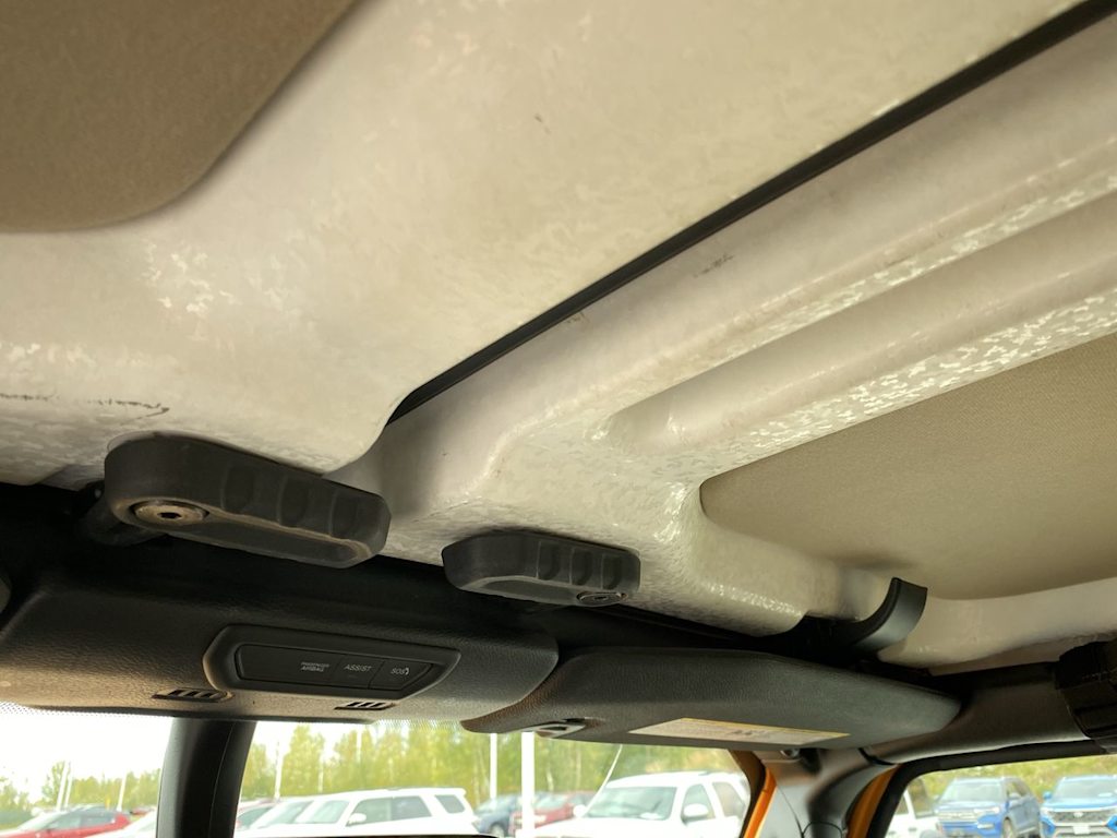 Thumbnail: 2021 Jeep Wrangler - 33