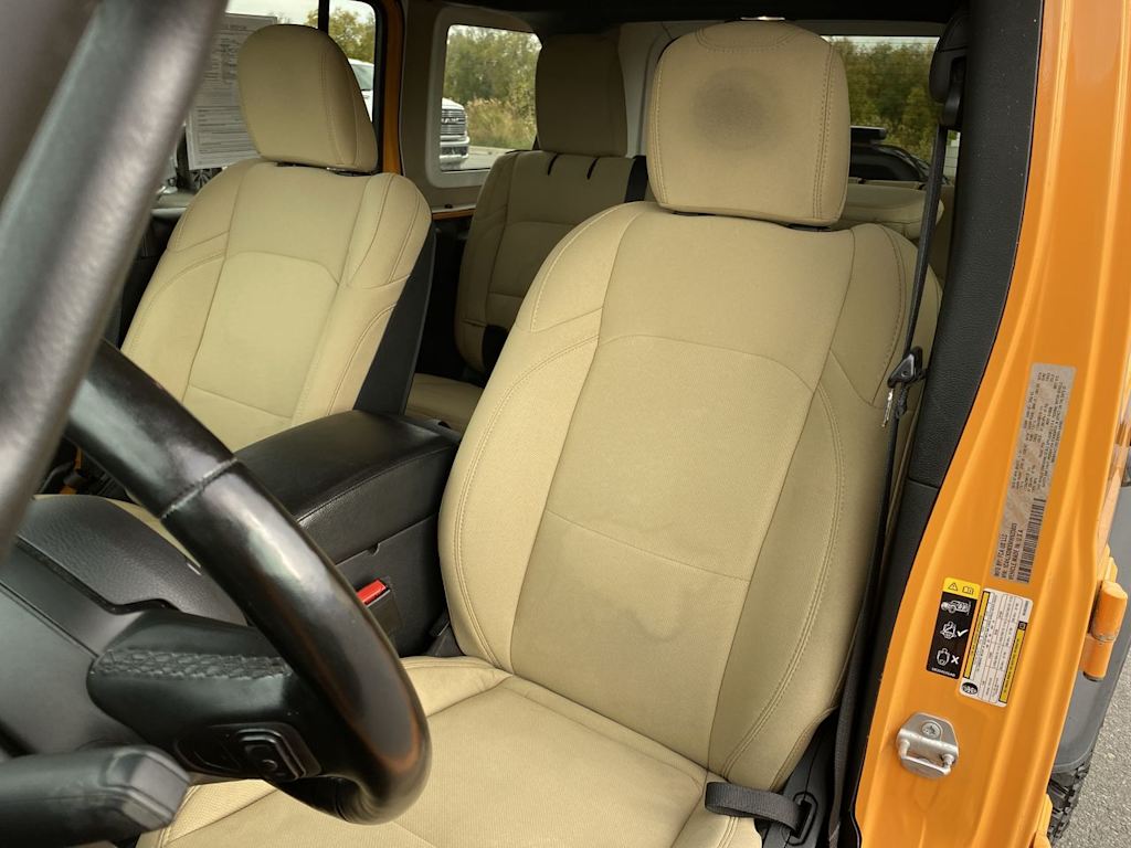 Thumbnail: 2021 Jeep Wrangler - 8