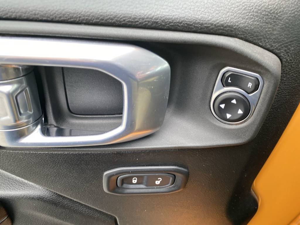 Thumbnail: 2021 Jeep Wrangler - 28