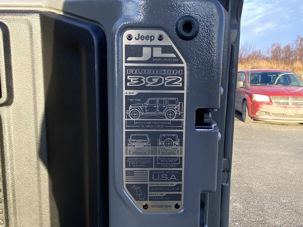 Thumbnail: 2022 Jeep Wrangler - 24