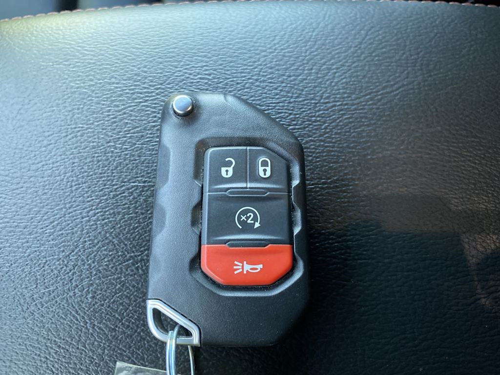 Thumbnail: 2022 Jeep Wrangler - 15