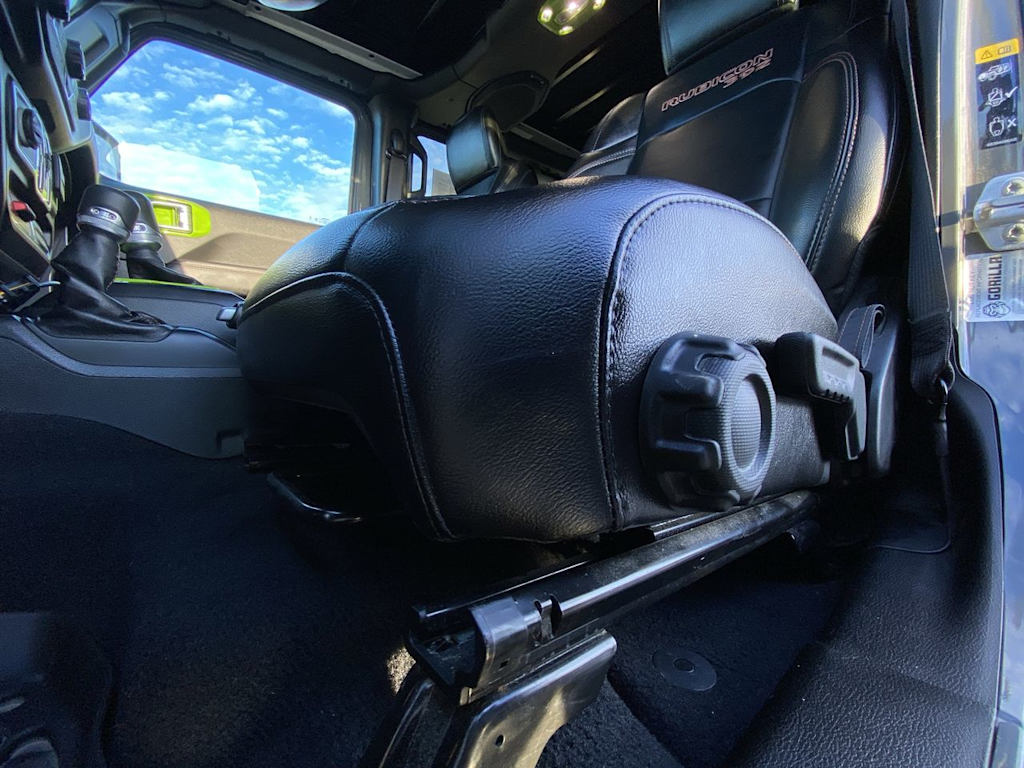 Thumbnail: 2022 Jeep Wrangler - 10