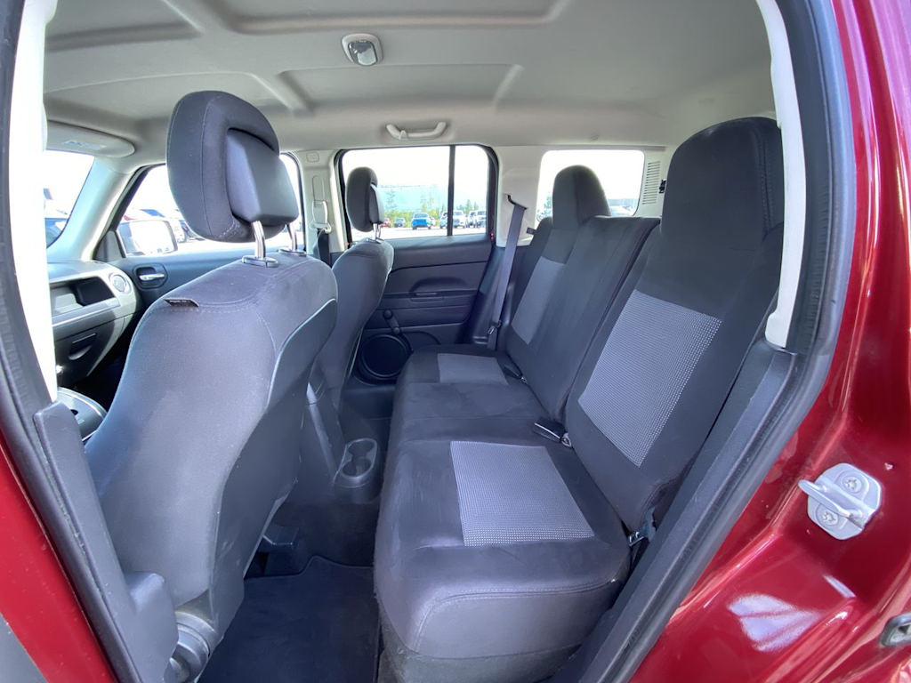 Thumbnail: 2015 Jeep Patriot - 19