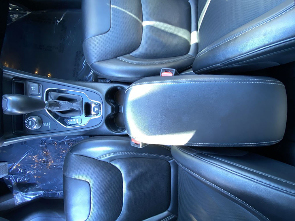 Thumbnail: 2023 Jeep Cherokee - 24