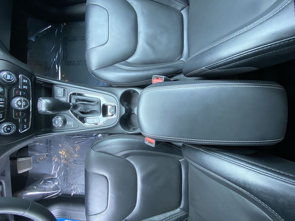 Thumbnail: 2023 Jeep Cherokee - 22