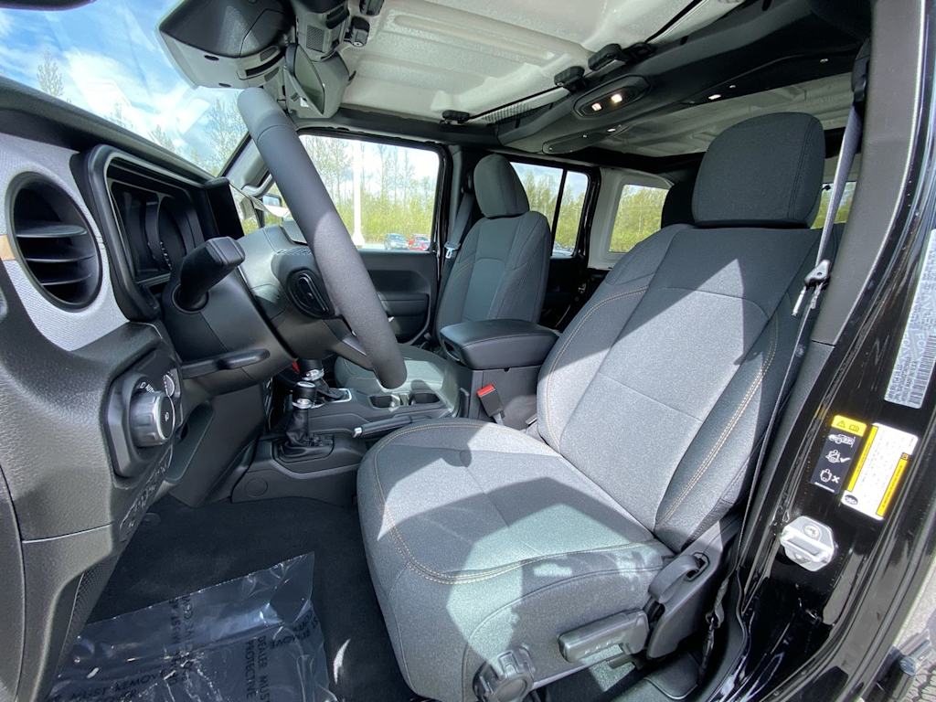 Thumbnail: 2026 Jeep Wrangler - 8