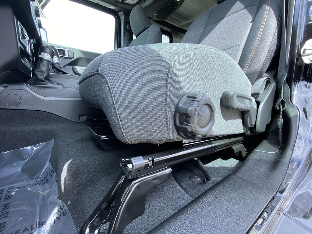 Thumbnail: 2026 Jeep Wrangler - 10