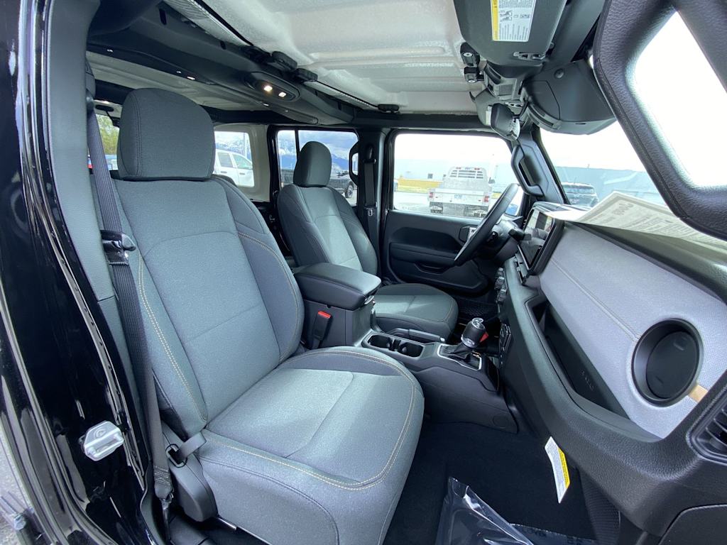 Thumbnail: 2026 Jeep Wrangler - 9