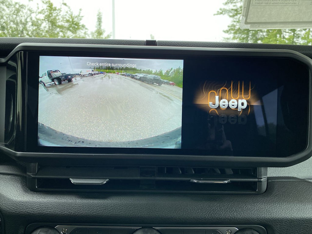 Thumbnail: 2026 Jeep Wrangler - 23
