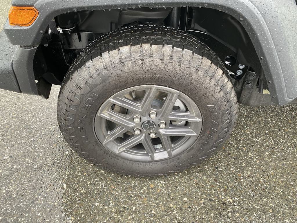 Thumbnail: 2026 Jeep Wrangler - 5