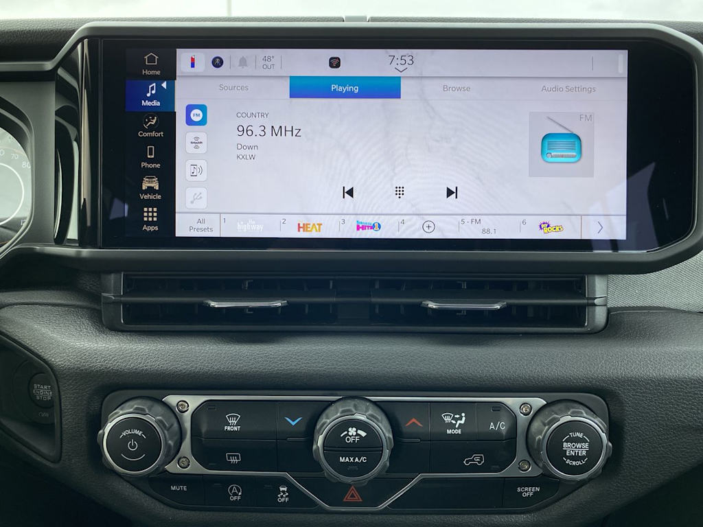 Thumbnail: 2025 Jeep Wrangler - 13