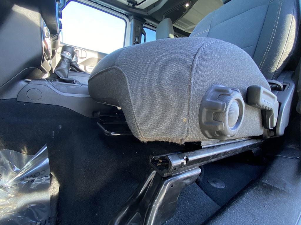 Thumbnail: 2024 Jeep Wrangler - 18