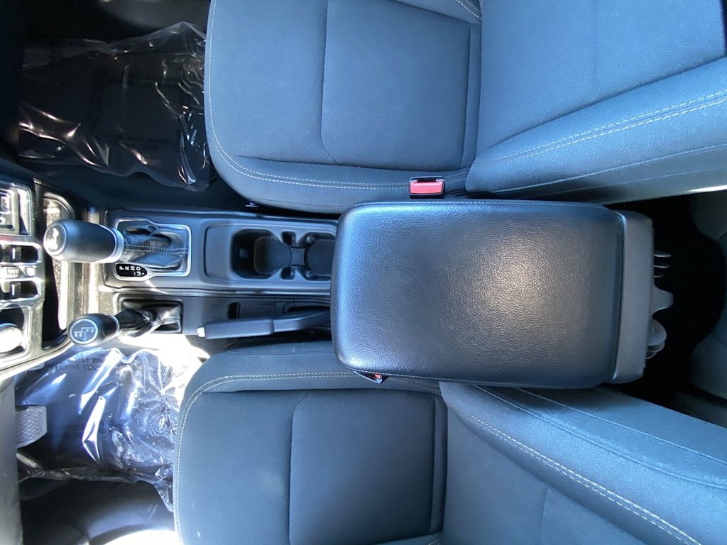 Thumbnail: 2024 Jeep Wrangler - 8